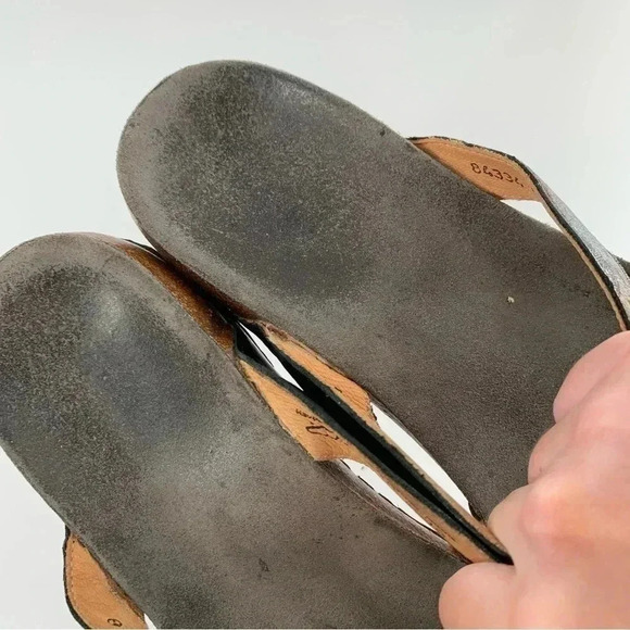 Think womens sandals size 12 43 multicolored floral toe ring - Picture 14 of 15